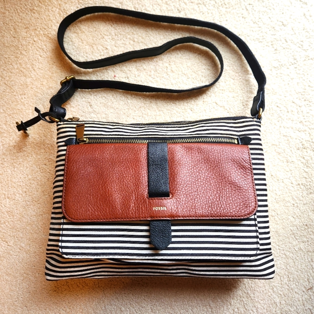 Fossil Women's Medium Crossbody Purse Handbag Black Stripe With Leather Strap